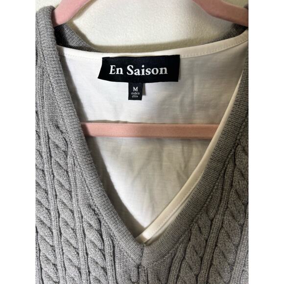 En Saison White Cotton V Neck Blouse w Gray Swater Vest Sz M (2 Pieces) - Picture 2 of 3